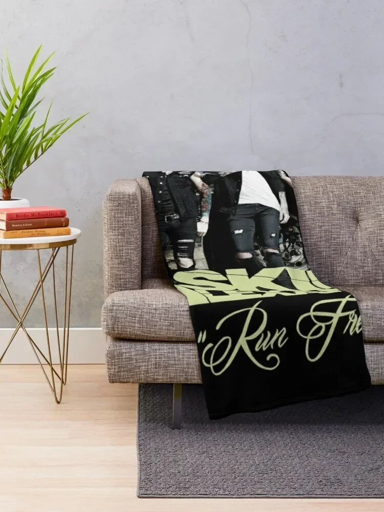 Asking Alexandria run free Throw Blanket Soft Plaid Sofas Heavy Kid'S Blankets