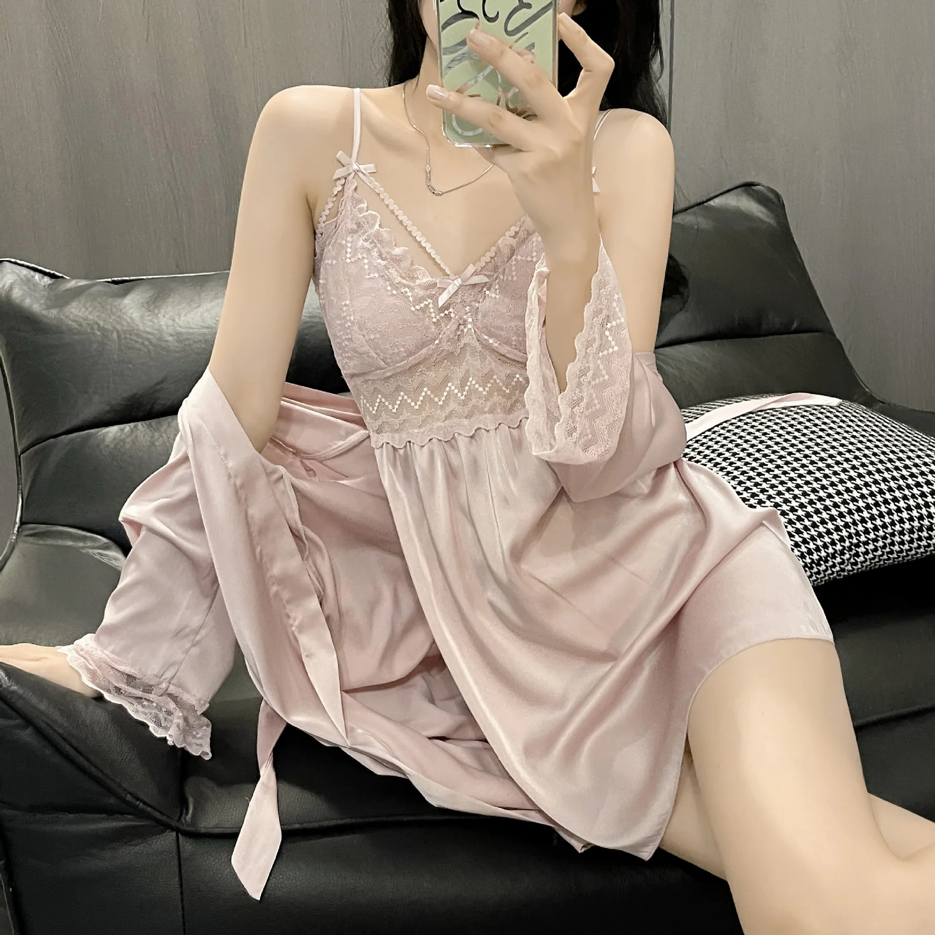 الجليد الحرير الساتان برنس حمام نسائي ثوب النوم مجموعة الخامس الرقبة فستان النوم حزام الخصر رداء 2 قطع الإناث ملابس النوم ملابس النوم