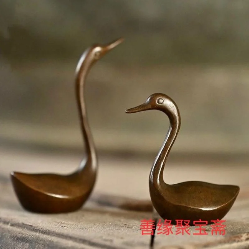 Vintage Old Bronze Little Swan Solid Brass Shelf Tea Pet Ornament Tea Pillow Tea Holder Brush Rest Brass Paperweight