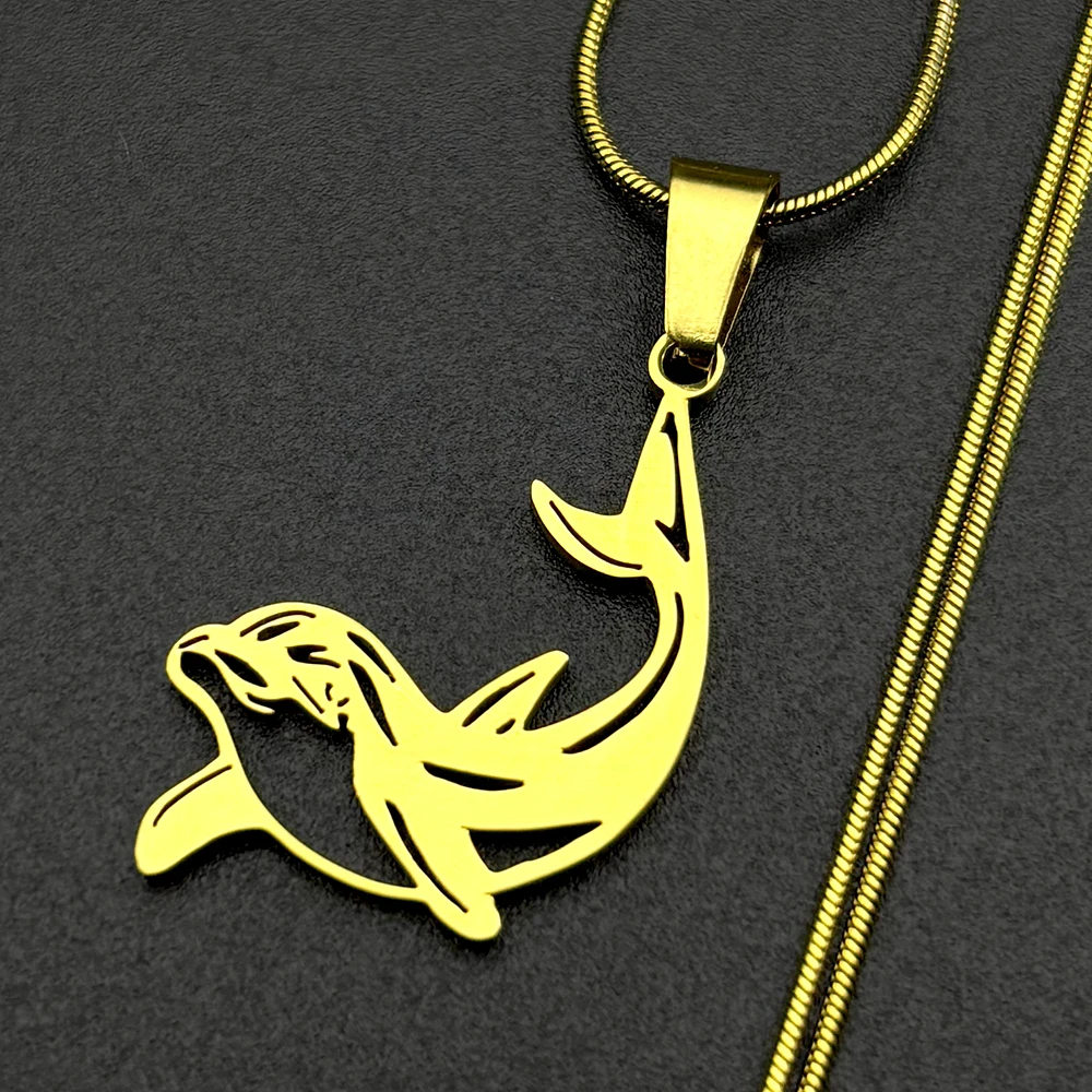 Springende Delfine Figur-Kette für Damen und Herren, Edelstahl, goldfarben, Meereslebewesen, niedlicher Anhänger, Halskette, Schmuck, Geschenke – Detail 6