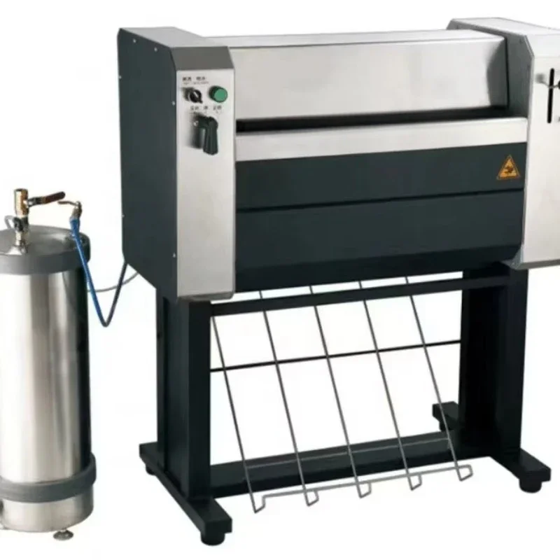 Automatic car floor mat, floor mat washer, dryer