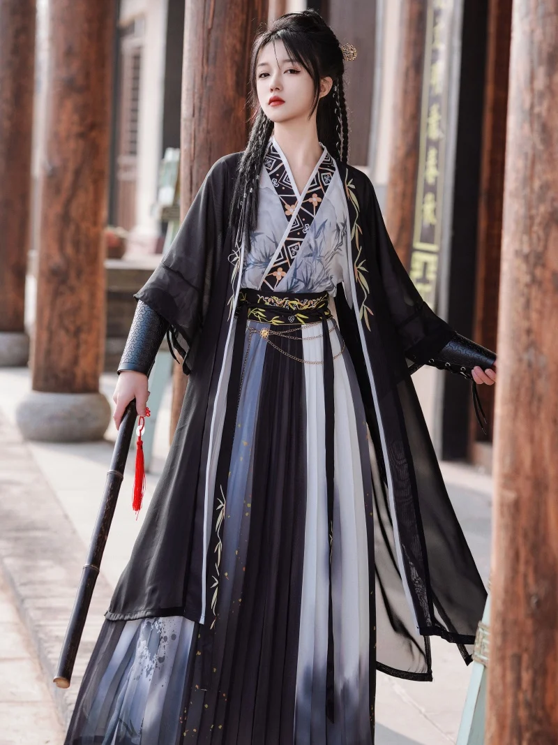 أسلوب الأغنية الأصلية هانفو مع ربط الخصر ، الحبر النمط الصيني التقليدي ، رائع جدا وتنوعا ، يوميا