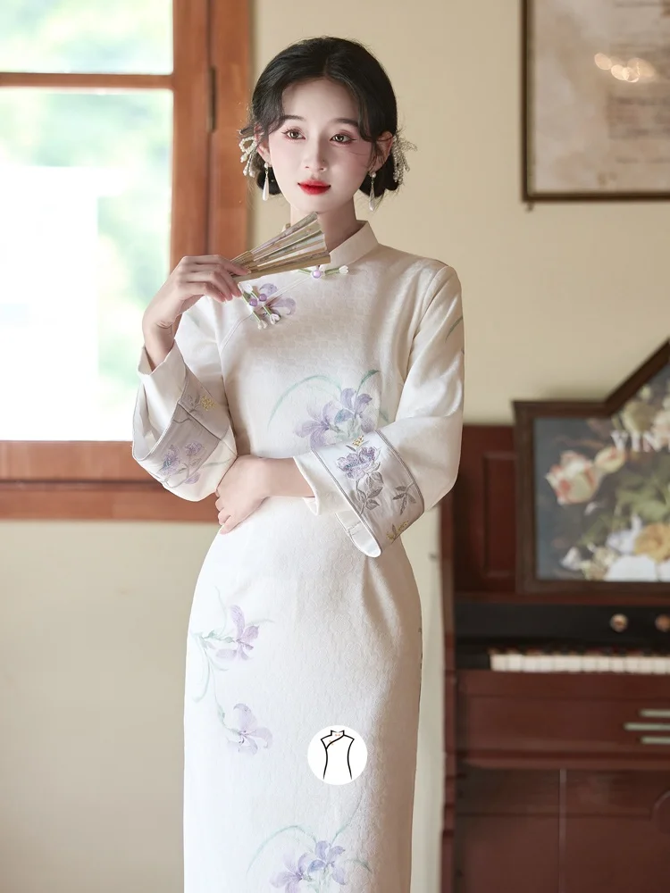 

Элегантное китайское длинное платье-ципао для молодых девушек, красивое, с пышными рукавами, в национальном стиле, винтажное, длинная юбка, для повседневной носки, теплое.