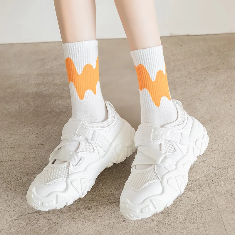 New Fashion Women Milk Ice Cream Middle Socks Student Casual Sports Running Stockings Cute Girl Party Gift S31