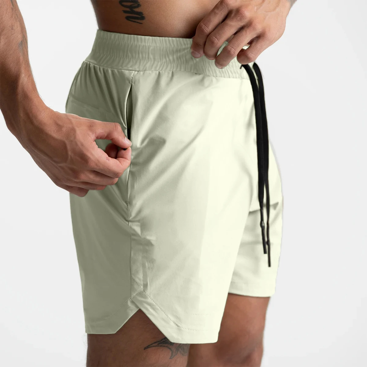 Thumbnail 3 - #41 Gym Shorts Discount Picks