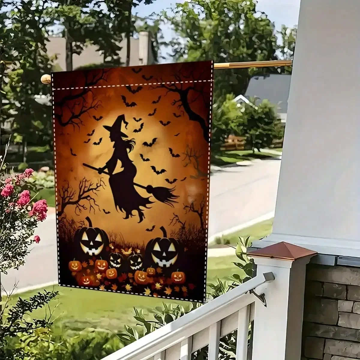 1 bandera de jardín de poliéster duradero con diseño de Pesadilla Antes de la Navidad y Sally, decoración para exteriores con diseño de borde completo, sin necesidad de electricidad, perfecta para porche, patio y artículos de fiesta, decoraciones de Halloween