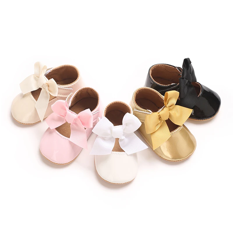 

Сандалии на плоской подошве для новорожденных, босоножки с бантом, Нескользящие, на мягкой подошве, обувь для крещения, обувь для начинающих ходить