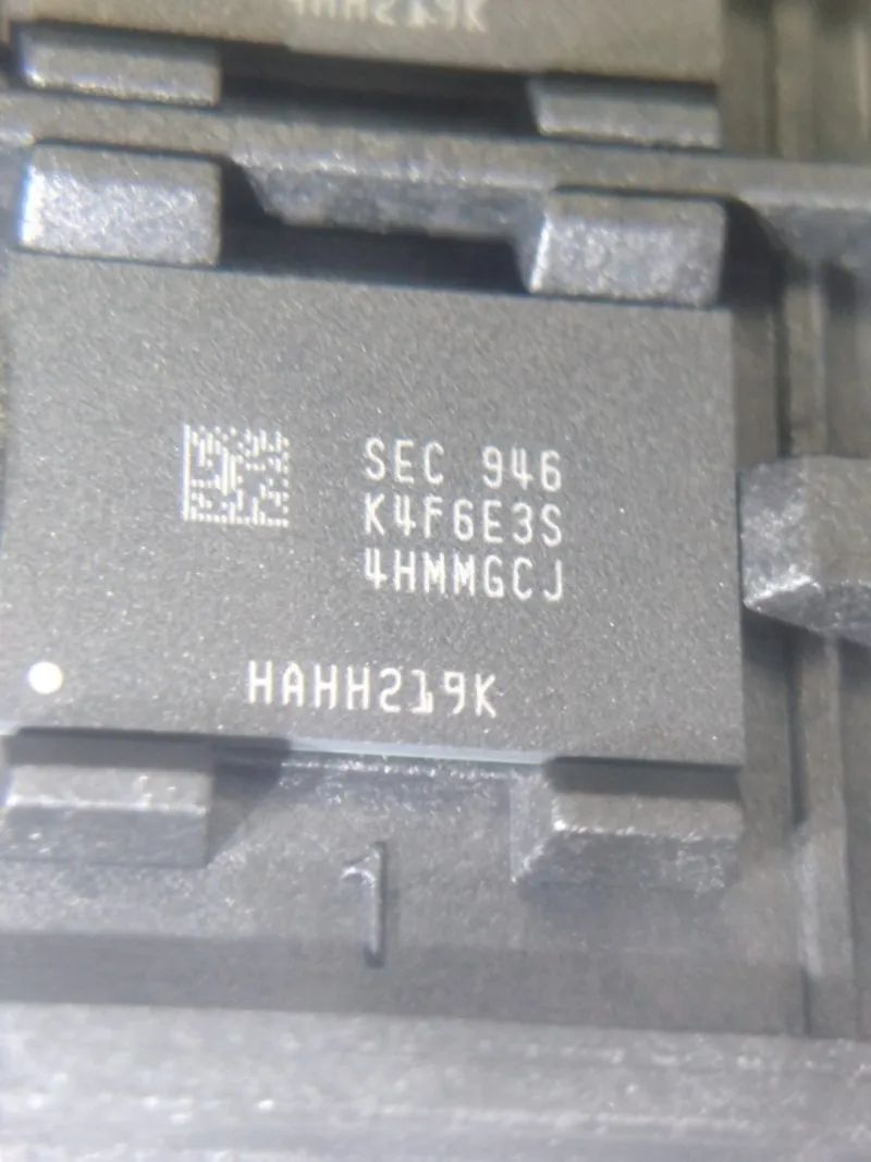 

SACOH New Original stock K4F6E3S4HM-MGCJ FBGA200 Samsung 16Gbit memory chip