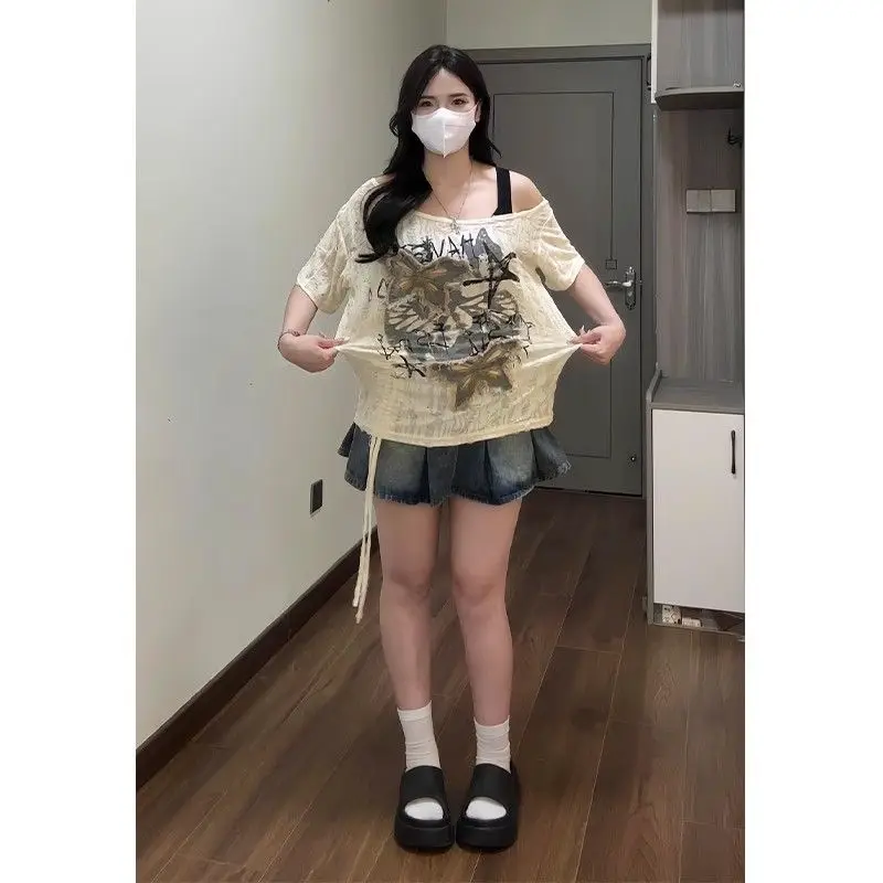 

Футболка с открытыми плечами в стиле гранж, женская летняя влагопоглощающая футболка с широким вырезом, минималистичная, современная, профессиональная, для офисной одежды, мягкая женская