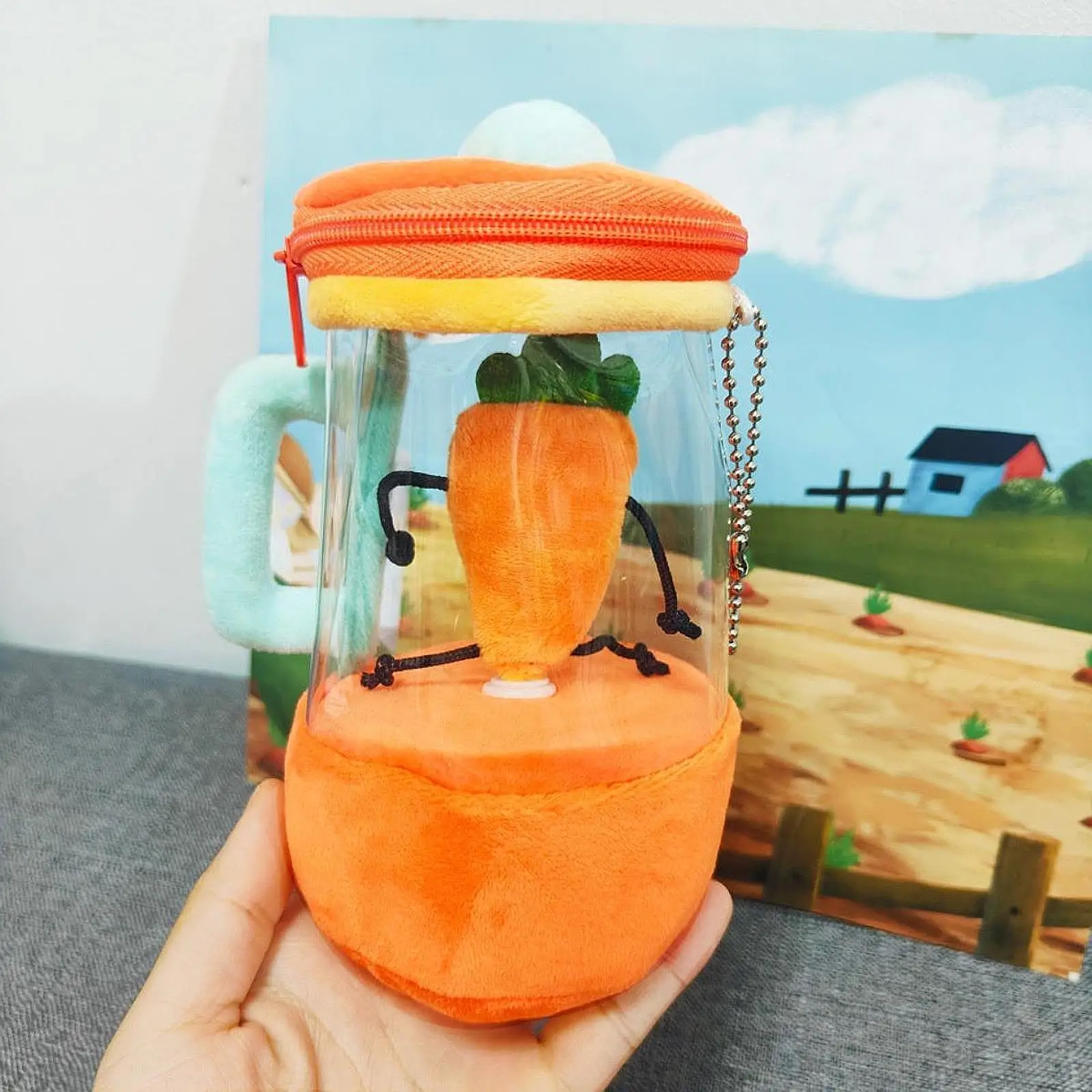 Carrot Juicer Plush Toy, Carrot Doll Drawstring Rotating Portable Creative Novelty Cartoon Carrot Stuffed Toy for Children