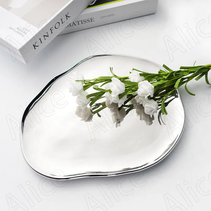 Modern Ceramic Storage Tray Simplicity Electroplating Process Jewelry Organizer Living Room Desktop Snack Plates Home Decoration