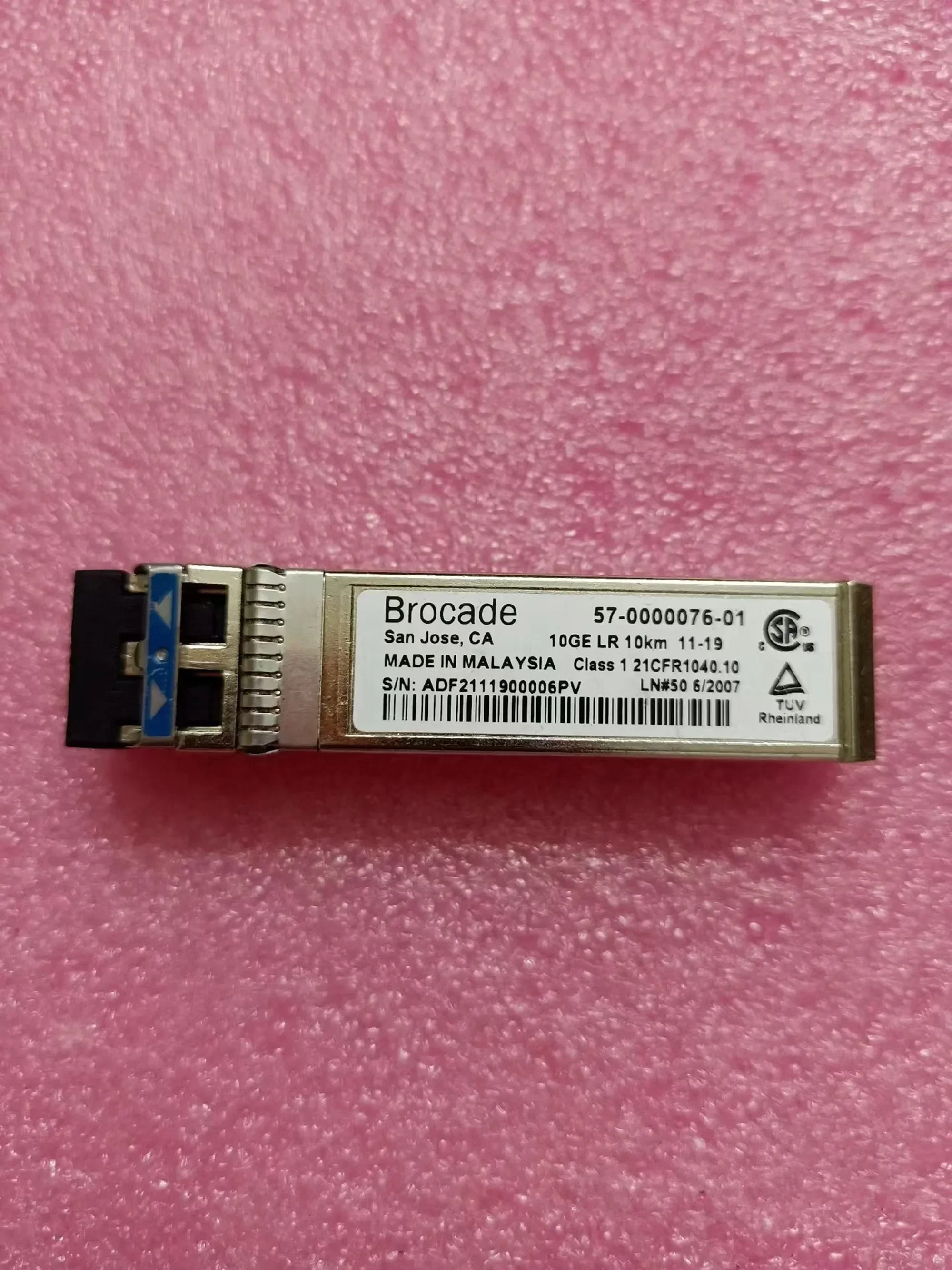 New Brocade 10GB 10KM SFP+ ModuLe 57-0000076-01 10G 10km SFP+ LR 10G Fiber Module 10G LR Single Module Optical Fiber Transceiver