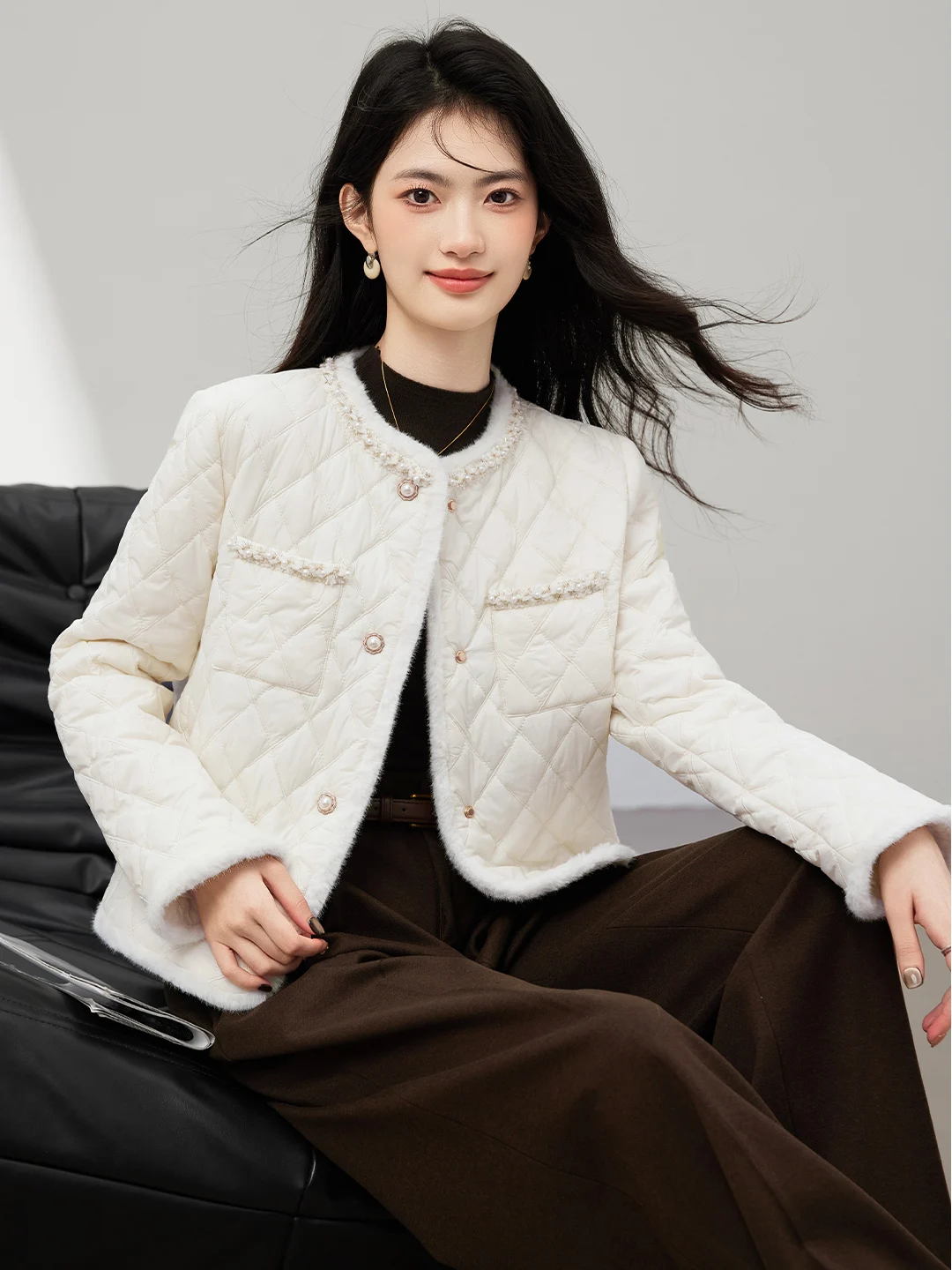 

Xinfei Yumei Women's ort Quilted Jaet in Beige Color Winter Thi Cotton Coat Korean Sle Straight Cut Button Detail