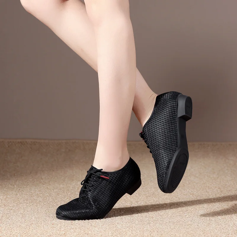 Women's Dance Shoes Soft Outsole Woman Mesh Breathable Jazz Hip Hop Sports Sneakers Ladies Girl's Modern Jazz Dancing Shoes ﻿