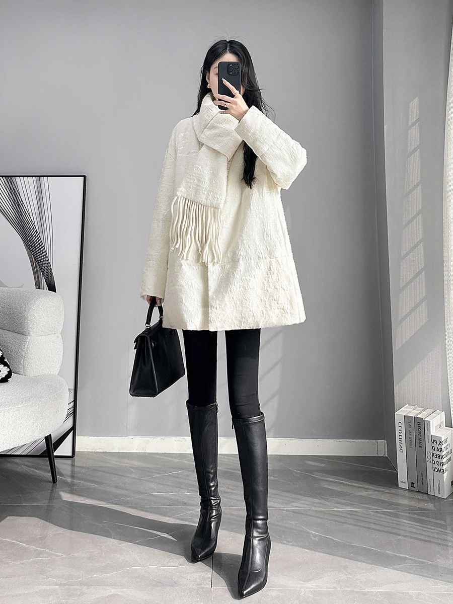 

Ele White Goose down Puffer Jaet 2025 New Winter Mid-Length Splicing Faion Warm Outerwear Women's A-Line Sle