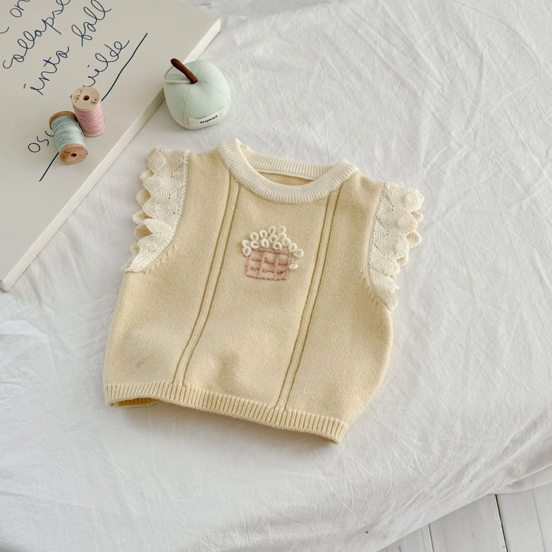 

Children Versatile Outfit Sweater Kids Girls Spring Knitted Vest Contrast Color Ruched Sleeveless Pullover Knits Tops Shirt 1-5Y