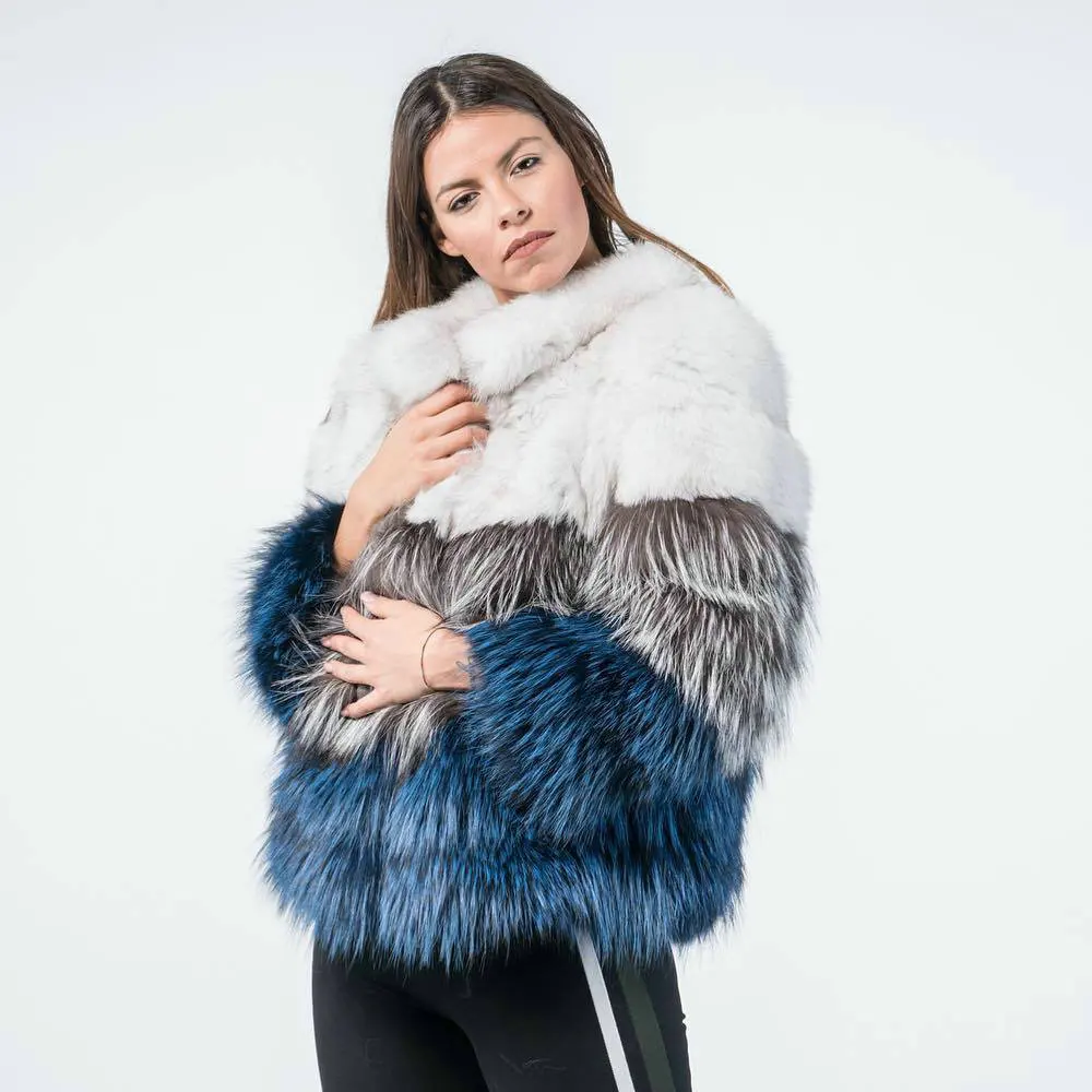 Giacca da donna in pelliccia di volpe moda con colletto alla coreana Inverno Nuovi cappotti di pelliccia di volpe naturale Patchrork Colore Cappotto di pelliccia di volpe genuina Donna
