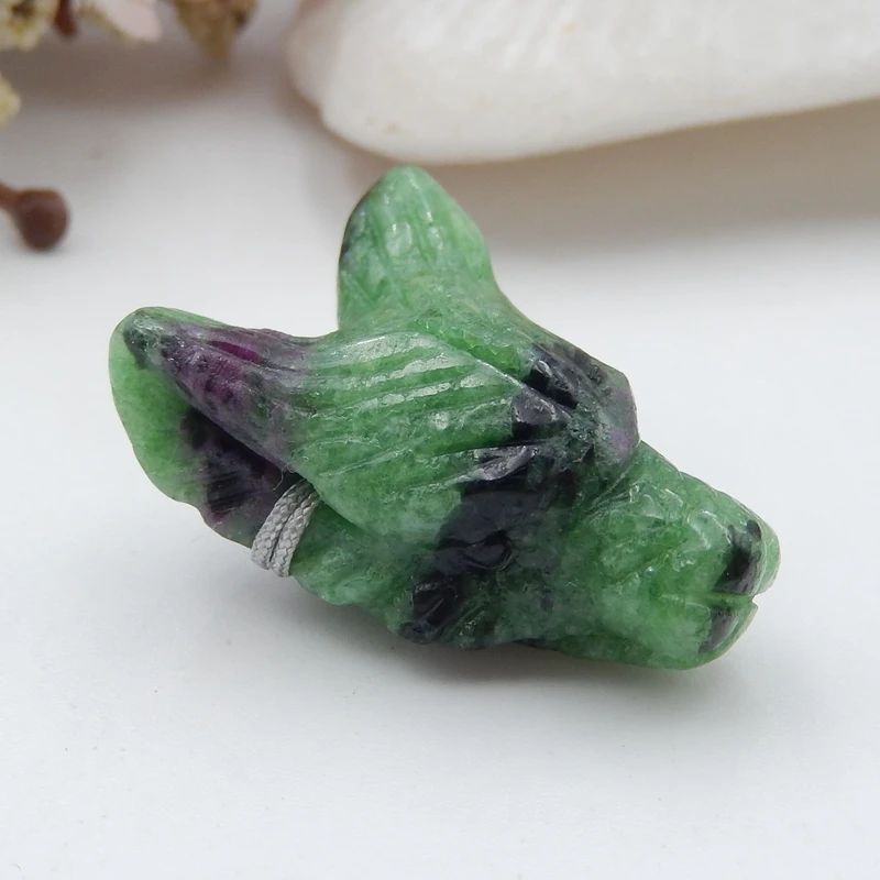 

Wholesale,Carved Ruby And Zoisite Wolf Head fashion Pendant24x17x10mm6.4g