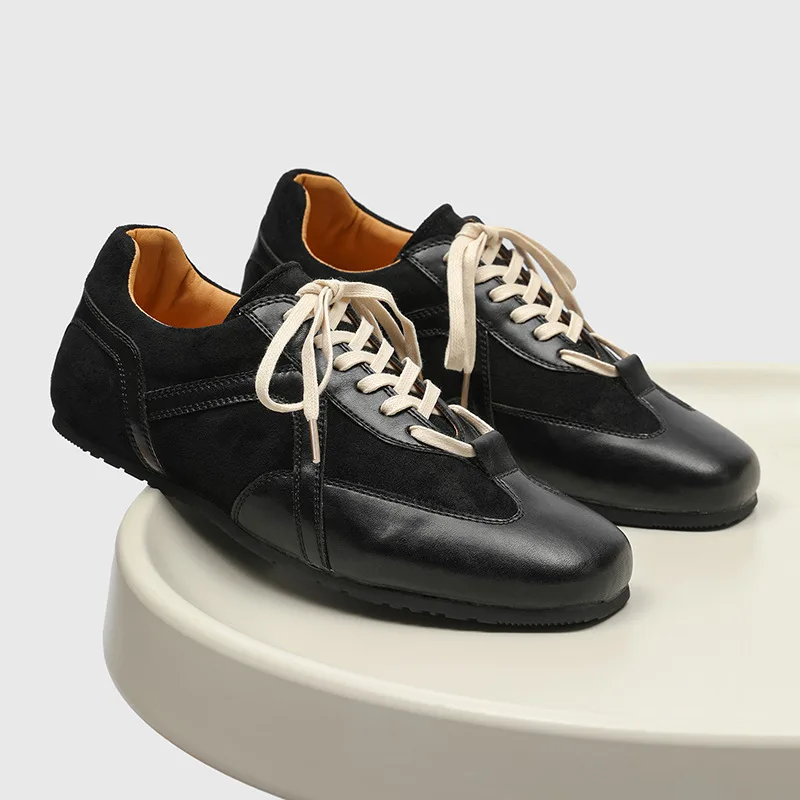 أحذية رجالية مسطحة من العلامة التجارية المصممة خفيفة الوزن قابلة للتنفس كاجوال من الجلد الناعم للرجال أحذية رياضية كاجوال مسطحة بمقدمة مستديرة #1