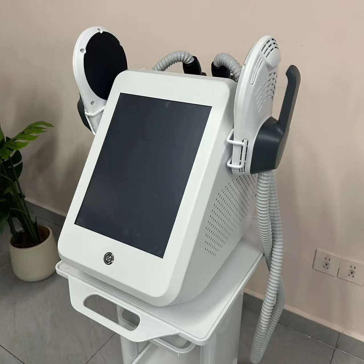 

Профессиональный аппарат Myoslim PRO Ultra Therapy 15 T 6500W Hiemt для похудения и стимуляции мышц, модель NEO