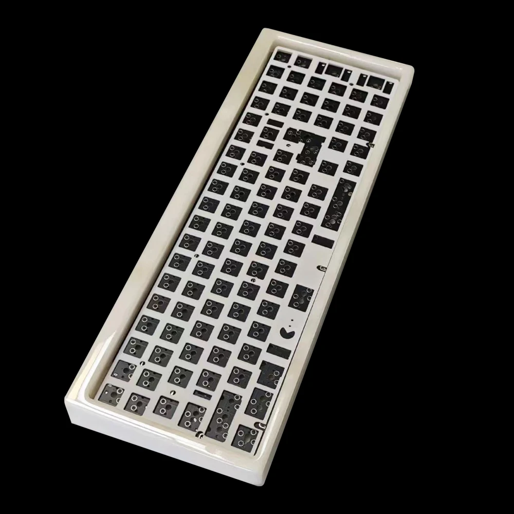 Glazed CNC White Jade 100keys Mechanical Keyboard Heavy Jade case Hot-swap Wireless QMK Via