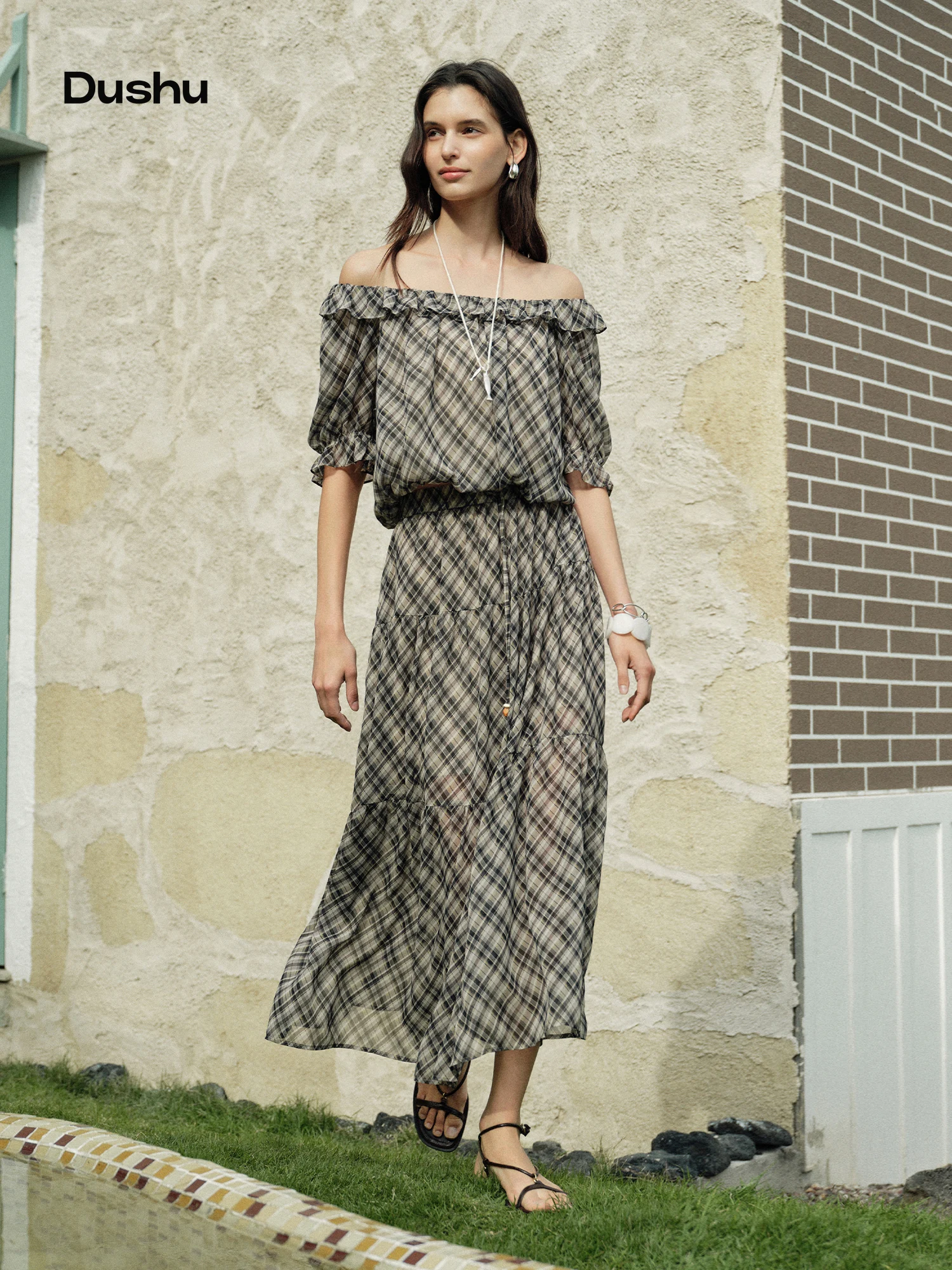 

DUSHU 2026 Summer Plaid 2Pcs Suit Off Shoulder Puff Sleeve Top High Waist Long Skirt Elegant Office Daily Wear Retro