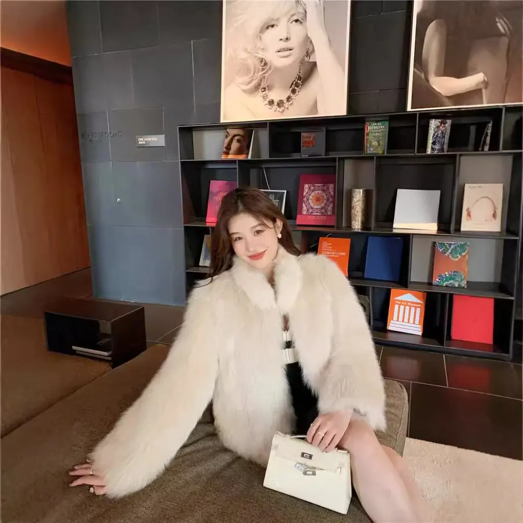 

Autumn Winter Imitation Fox Fur Outwear Fashionable Young Small Fragrant Style Warm Thickened Women's Jacket Coat