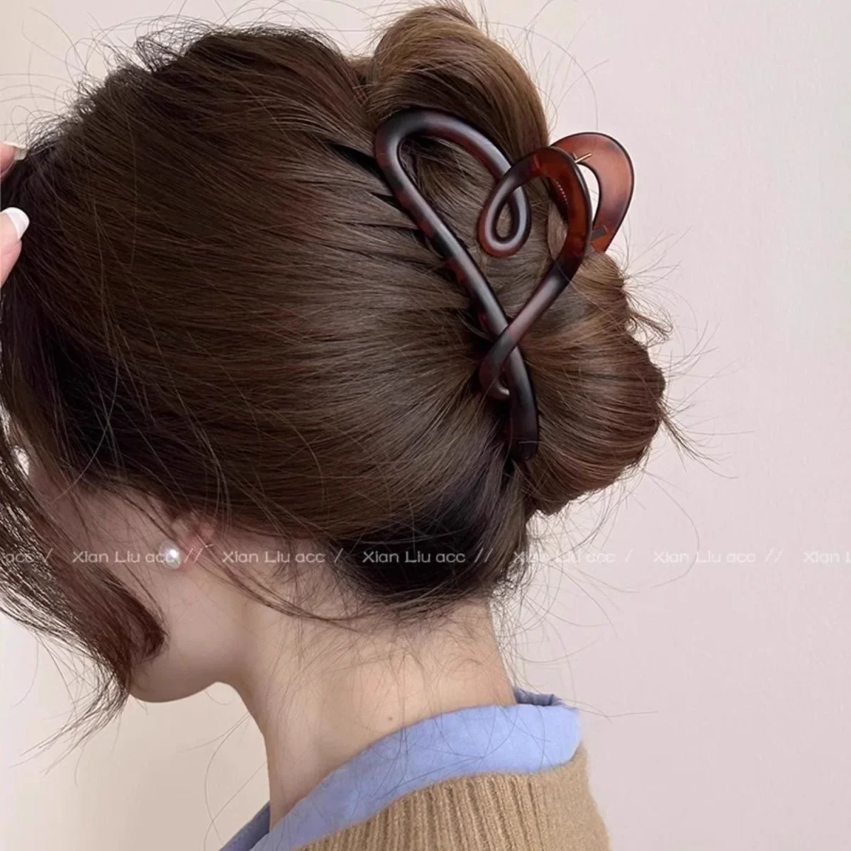 Thumbnail 3 - #62 Best Decorative Hair Clips to Buy In 2026