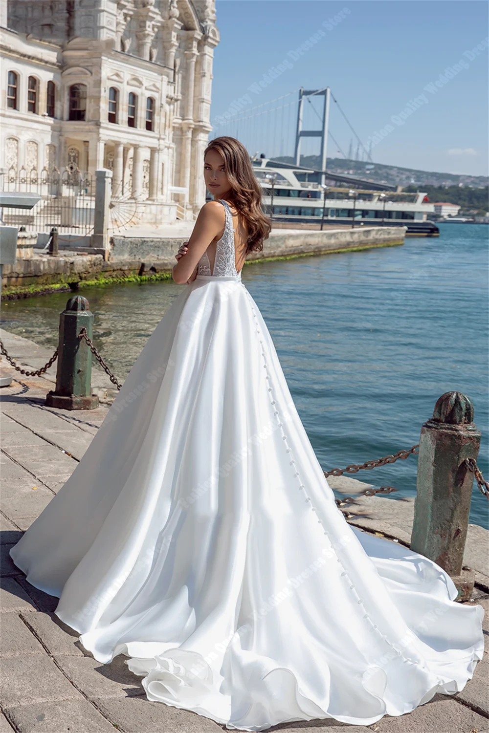 Robes de mariée populaires Lvory Lady, bretelles initiées par la fleur, longueur de vadrouille, robe de princesse A-ligne romantique, mariée