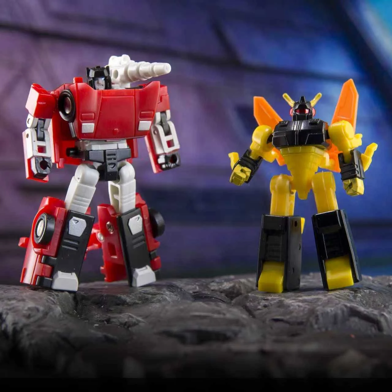 Dr. Wu Mini Verwandelbare Actionfigur 2-in-1 Sammler-Roboter-Modellset 3 Verfügbare Stile Fertiges Spielzeug Geschenk für Transformations-Fans