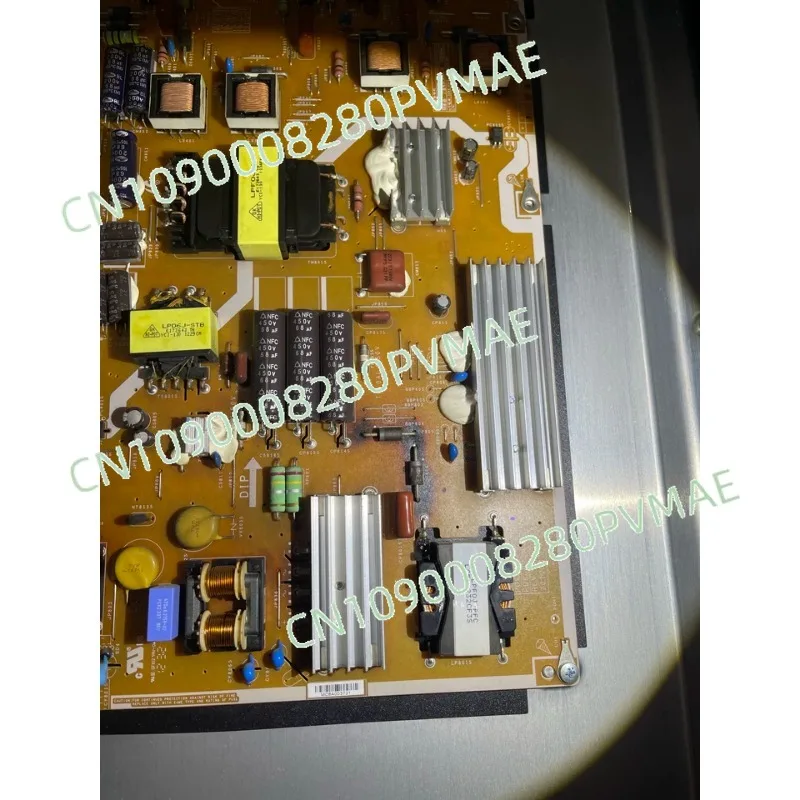 

90% новой обновленной версии удлинителя UA60ES8000J PD60B2Q-CSM BN44-00526A/C