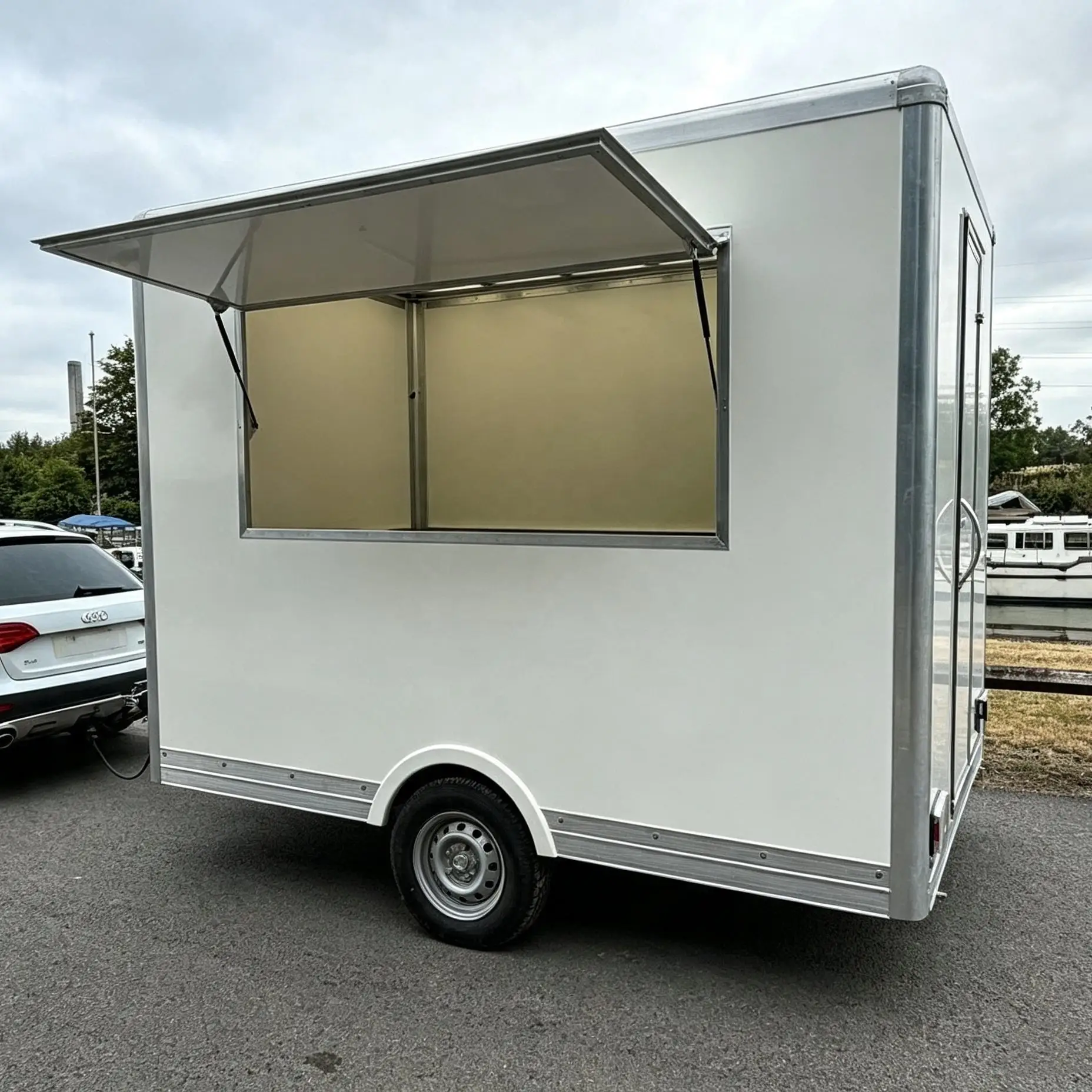 Basic Food Trailer Empty Mobile Truck DIY Model for Street Fair Festival Work for Coffee Ice Cream Hot Dog Crepe Snack Business