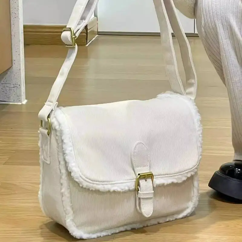 2025 New Women Patchwork Fluffy Shoulder Bag Korean Vintage Simple Casual Handbags Winter Preppy Ins Solid Crossbody Bags Trendy