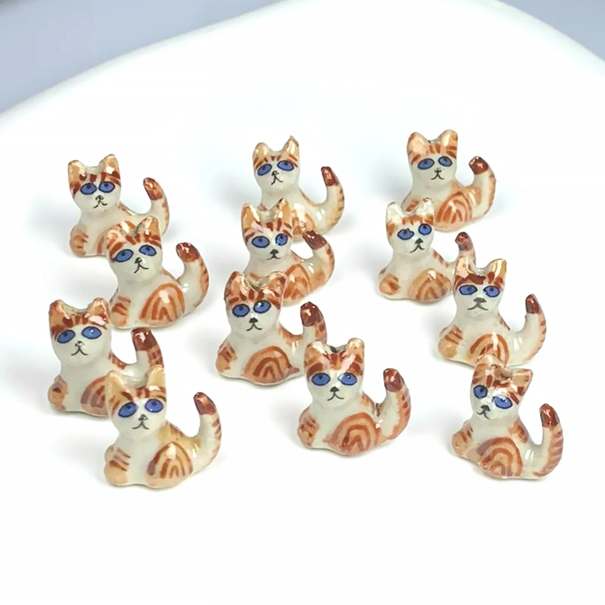 Orange Cat Ceramic Beads 15x16mm Blue Eyes Tail Up Charms 2pcs 4pcs for DIY Jewelry Making Bracelet Gift