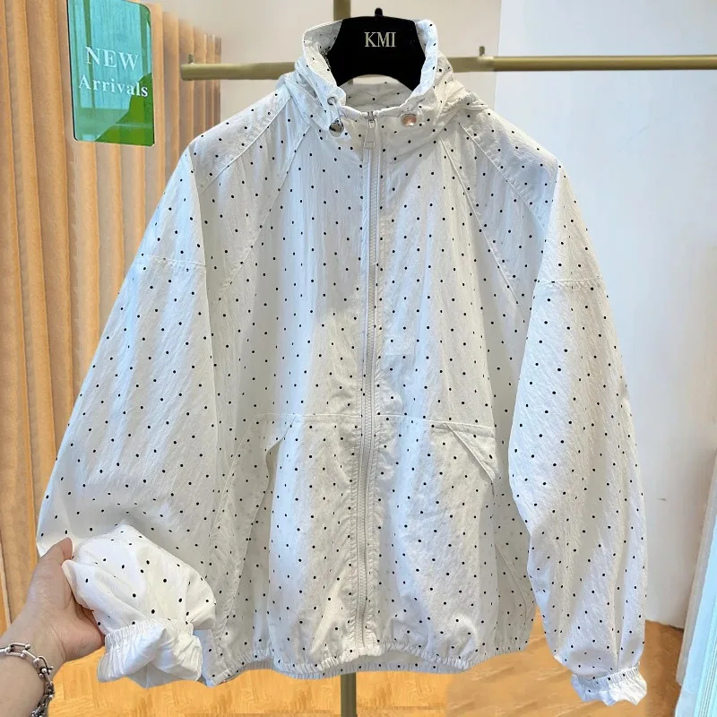 Ropa de protección UV con capucha de lunares para mujer, ropa informal holgada de verano, ropa de abrigo antienvejecimiento con cierre de cremallera, larga Sve