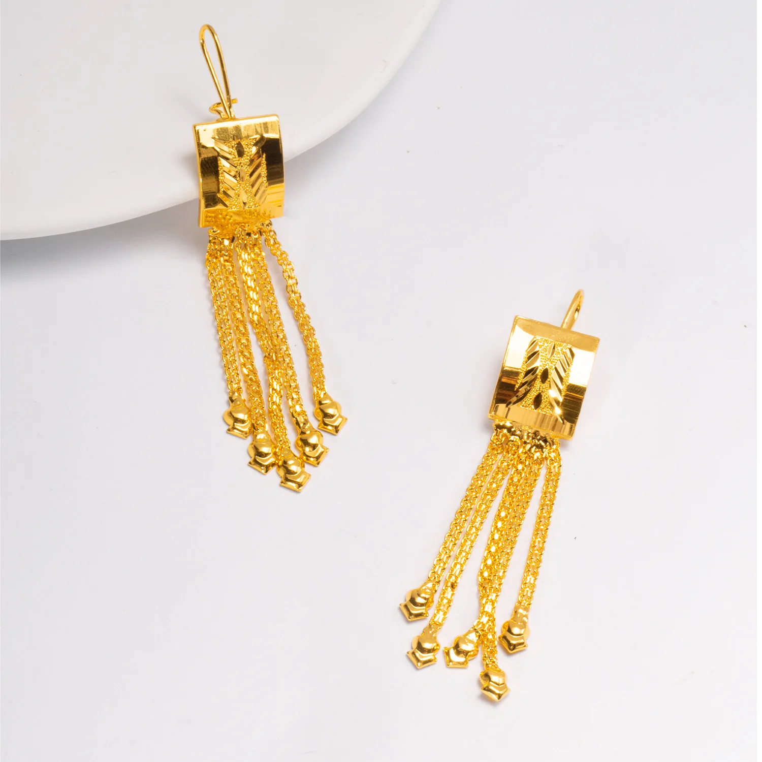 Middle East Dubai cross-border sand gold earrings copper-plated 24K gold long fringed earrings Xinjiang ethnic style senior sens