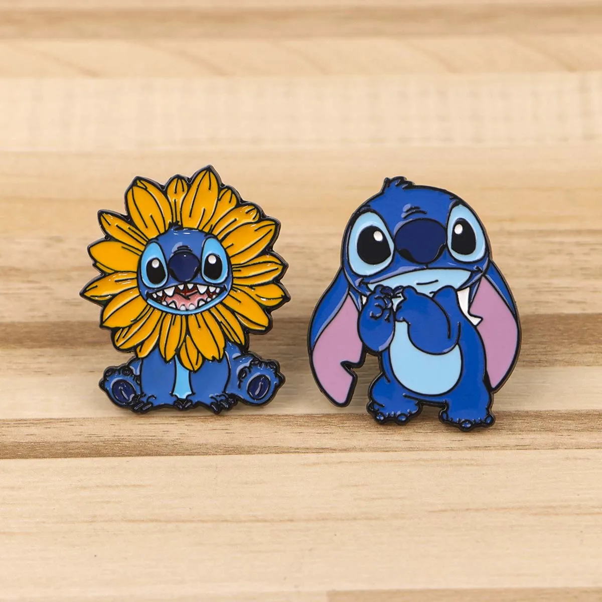 Retro Classic Cartoon Mouse Fox Lapel Pins for Backpack Enamel Pin Metal Badges Brooch for Clothes Accessories Kids Gifts