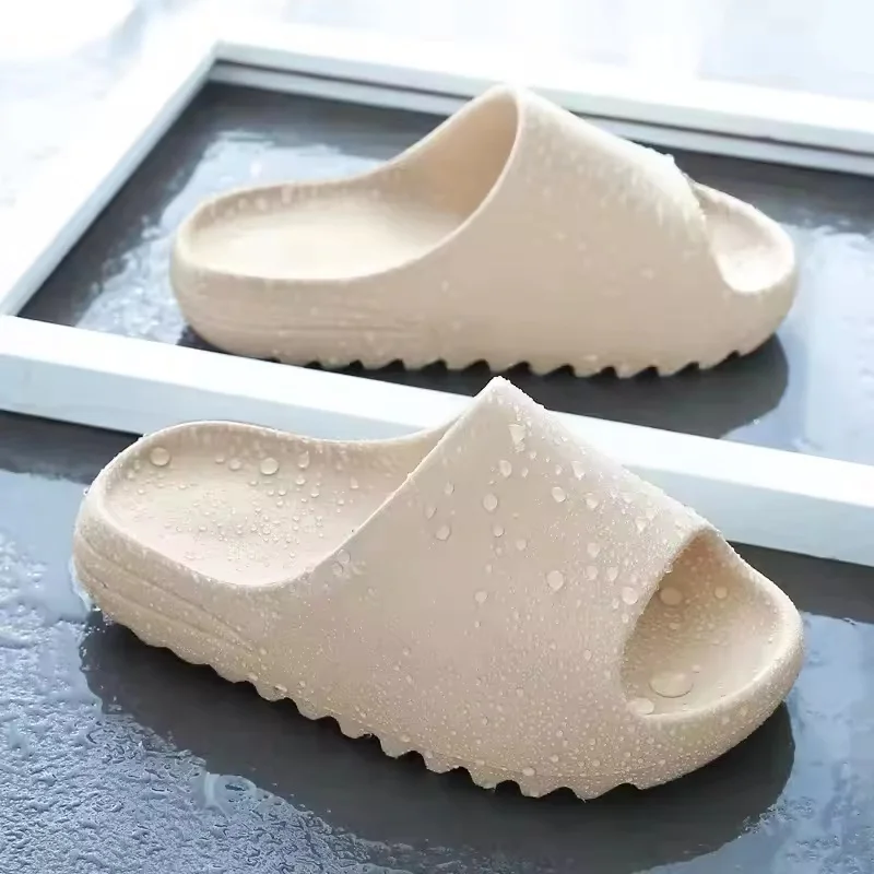 New Coconut Slippers Cloud Thick-soled Sandals Summer Fashion Soft Bottom Beach Men Slippers Women's Sandals EVA Slides