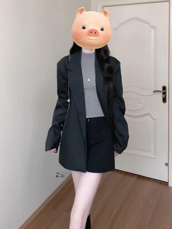 

Elegant Fashion Striped Loose Fit Long Sleeve Suit Jacket Autumn 2025 Korean Style Versatile Casual Polyester Fiber Women's Coat