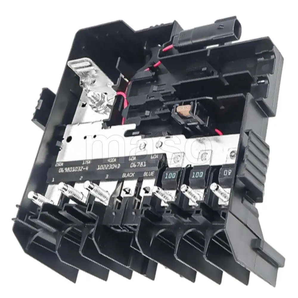 

Car Battery Distribution Fuse Box For Chevy Silverado 2500HD 2020-2024 84646134 84493556