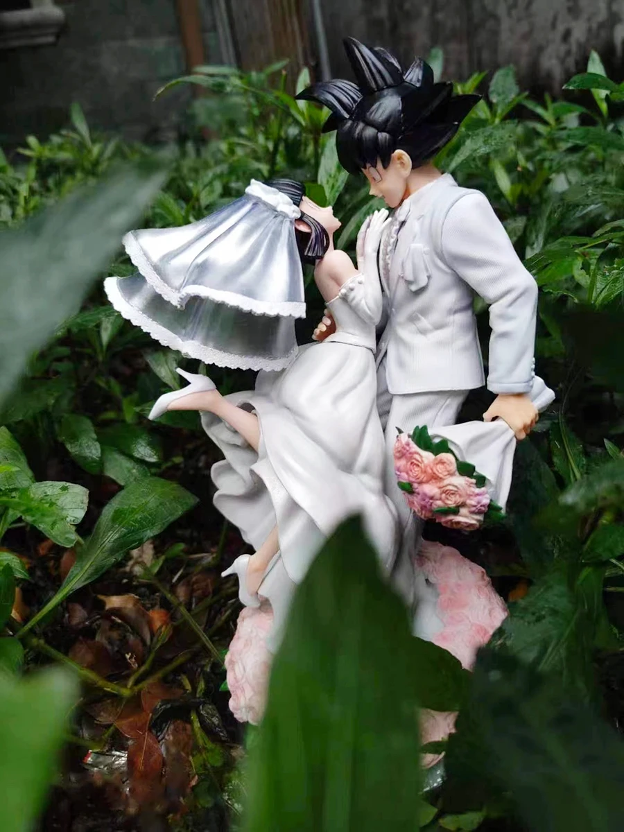 

Dragon Ball Z Anime 31cm Goku Chichi Wedding Day Romantic Human Shape Pvc Figurine Model Toys Holiday For Girlfriend Gift