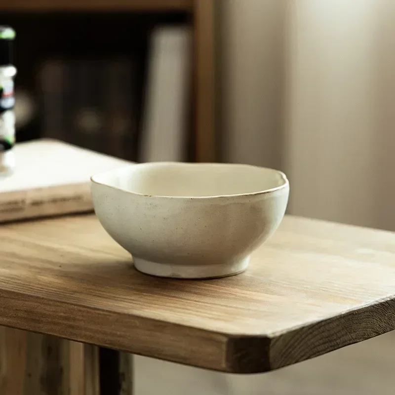 

Flower Shaped Ceramic 5 Inch Creative Small Household Tableware Rice Porridge Bowl