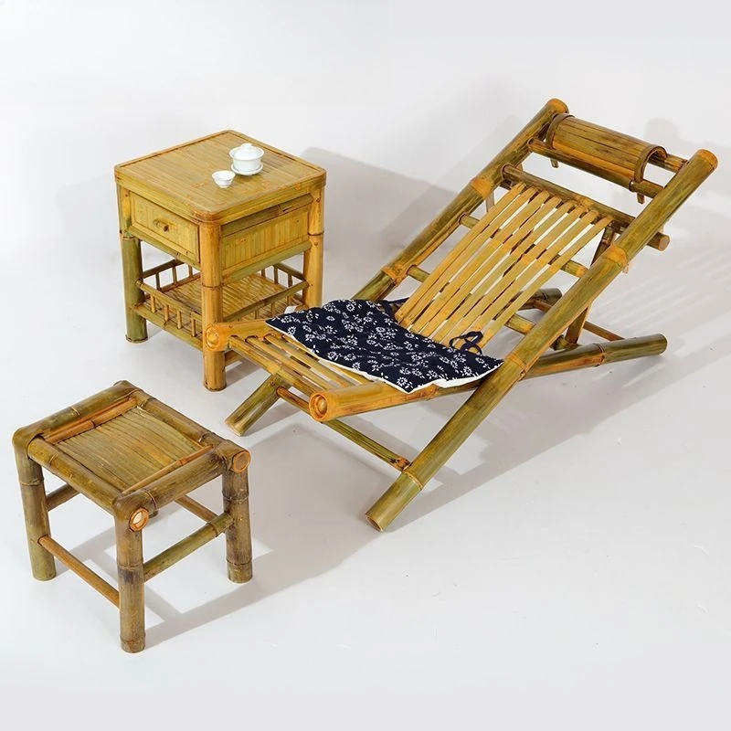 屋外の中庭用竹製ロッキングチェア ヴィンテージ竹製リクライニングチェア 竹製高齢者用リビングルーム 大人用ランチチェア