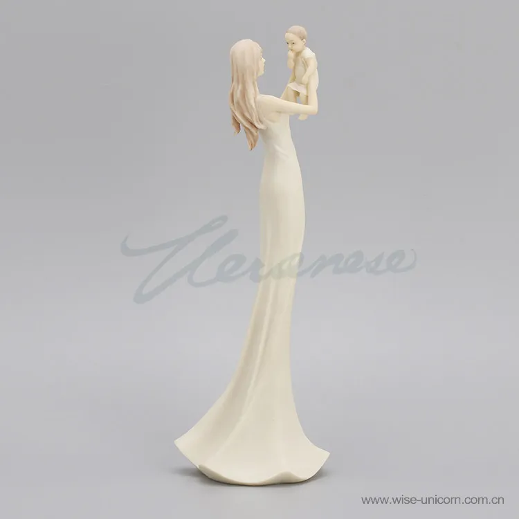 Standing Long Dress Mother Holding Baby High Lift Resin Figurine Tender Maternal Love Statue Home Desktop Decorative Ornament