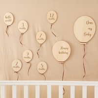 Baby Wooden Balloon Milestone 1-12 Month Card Toddler Commemorativenir Toys Newborn Photography Accessories Props Birthing Gifts