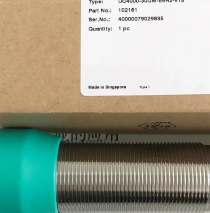 Novo sensor ultrassônico UC6000-30GM-IUR2-V15 UC6000-30GM-E6R2-V15 UC500-30GM-IUR2-V15 UC2000-30GM-IUR2-V15 UC4000-30GM-IUR2-V15