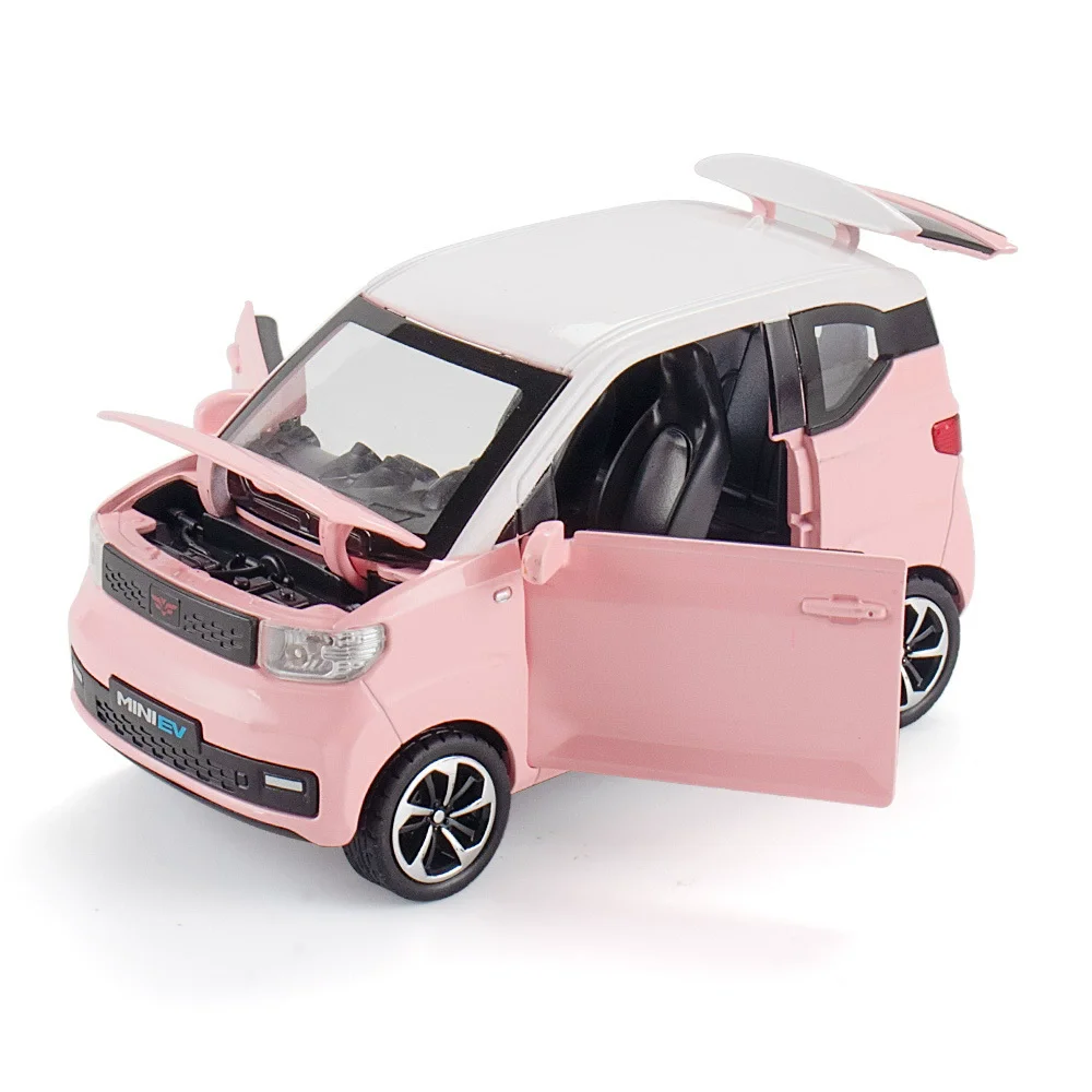مقياس 1:24 WuLing HongGuang MINI EV لعبة معكرون نموذج سيارة الأبواب مفتوحة التراجع نماذج المركبات المصغرة سطح المكتب الحلي