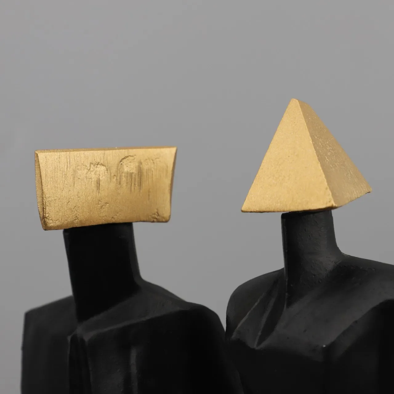 Geometric Gold Nugget Cast Iron Statue Ornament, Abstract Art Metal Figure Sculpture, Living Room Decoration Black Figurine