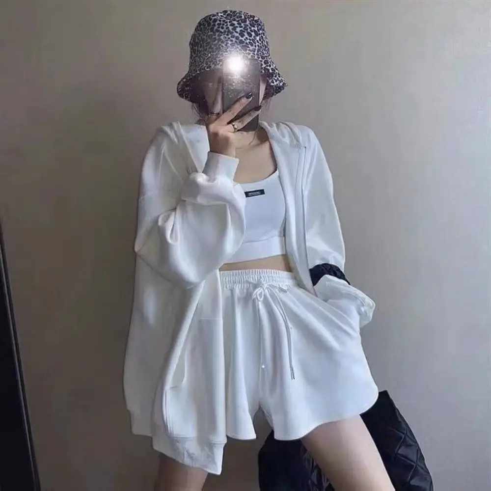 Oversized Casual Sports Set Pockets Comfortable Sport Three-piece Set Casual Fashion Top Shorts Set Daily Wear