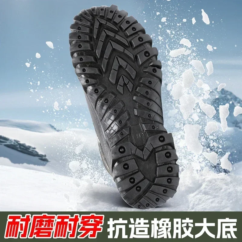 Zapatos cálidos de algodón para invierno para hombre, botas gruesas para la nieve al aire libre, botas altas, ropa de trabajo antideslizante resistente al frío, impermeable para hombre